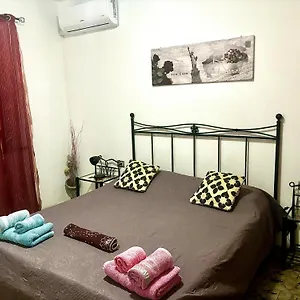 Exclusive Use - Uso Esclusivo - La Maison De Famille - Entire House - Intera Casa - With Kitchenette - Con Cucinino - With Washing Machine - Con Lavatrice - Free Public Parking In Front Of The House - Parcheggio Pubblico Gratuito Difronte Casa Appartamento Olbia